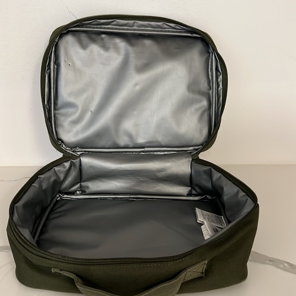 Herschel pop Quiz Insulated Lunchbox - Picture 3 of 6
